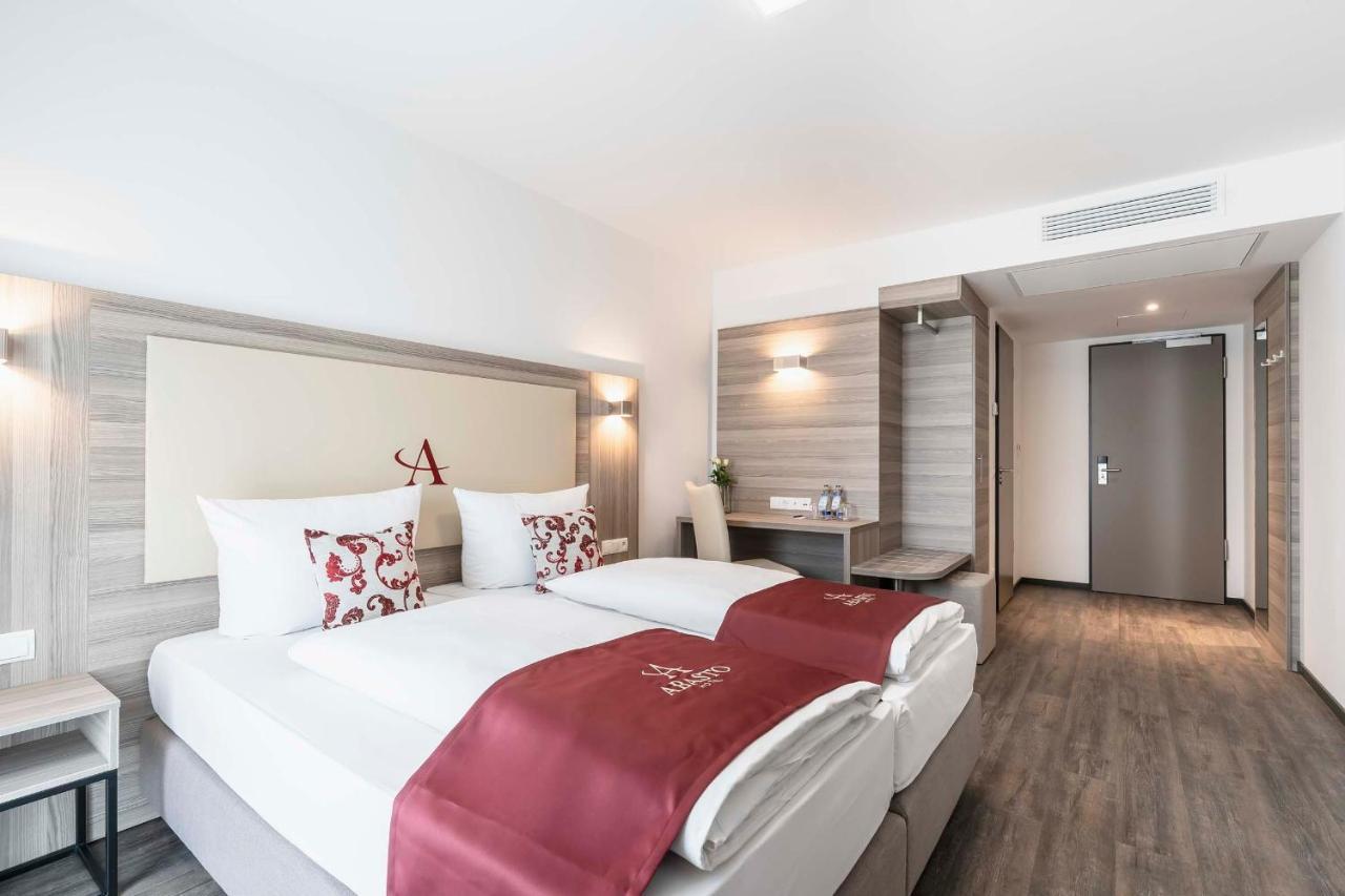 Abasto Hotel Muenchen Feldmoching エクステリア 写真