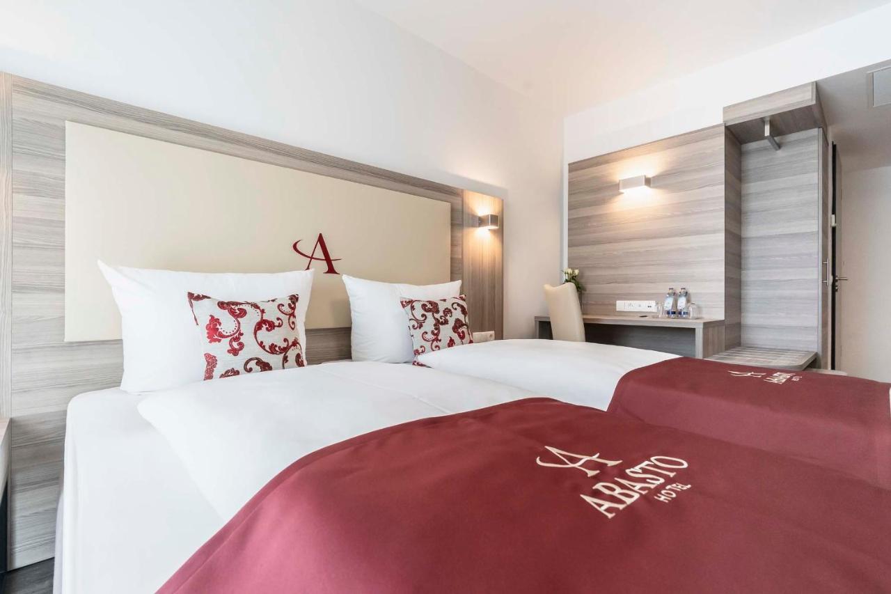 Abasto Hotel Muenchen Feldmoching エクステリア 写真