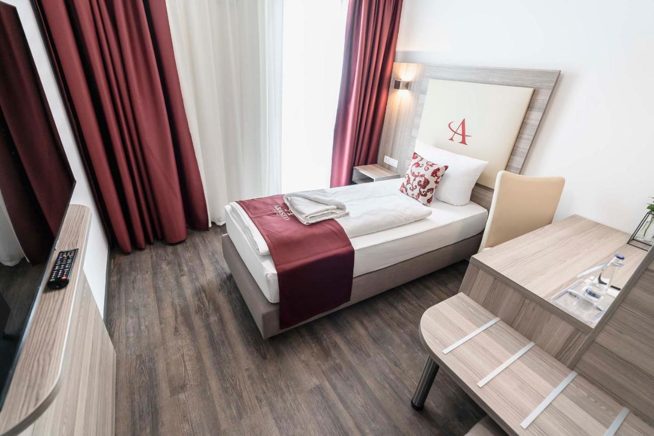 Abasto Hotel Muenchen Feldmoching エクステリア 写真