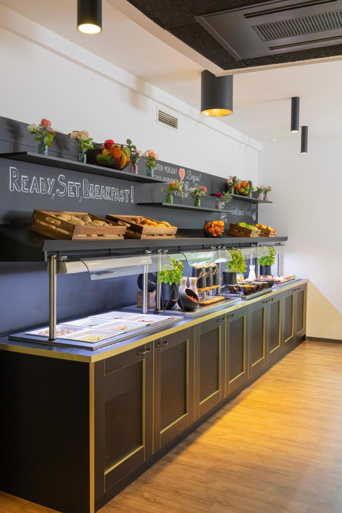 Abasto Hotel Muenchen Feldmoching エクステリア 写真